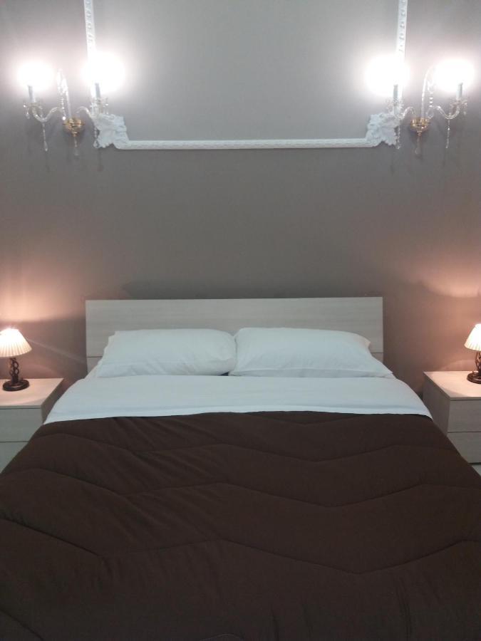 B&Bhotel Emmanuel Napoli Extérieur photo